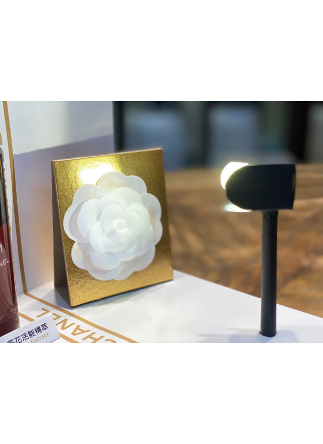 紙紮香奈兒山茶花保養品組
