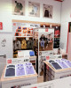 紙紮UNIQLO服飾店